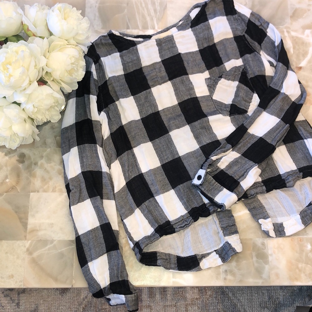 Plaid top